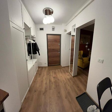 Meba Apartments Braşov Buitenkant foto